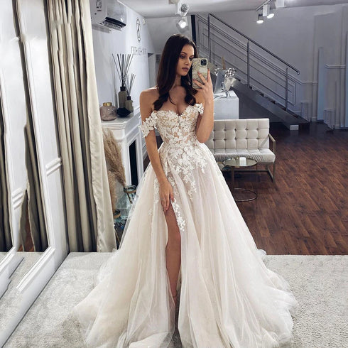 Sexy Ladies Off Shoulder Lace Appliqué Beach Wedding Dresses Boho Bridal Gowns with High Slit